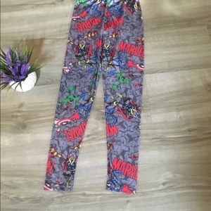 Marvel Other - Marvel avengers leggings Halloween set small Marvel Other - Marvel avengers leggings Halloween set small